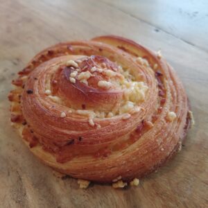 Kaas mosterd broodje